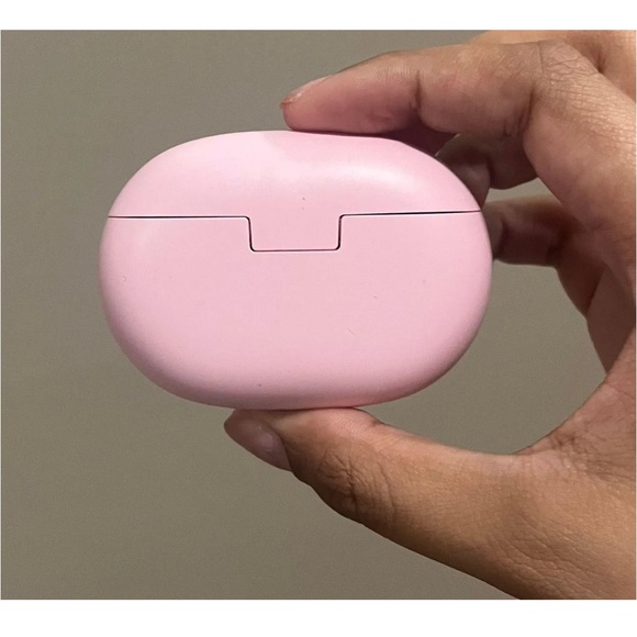 beats studio buds - Picture 3 of 5